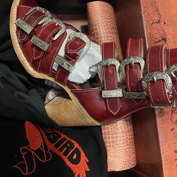 Freebird by Steven Red Strappy Sandals - Picture 8 of 8